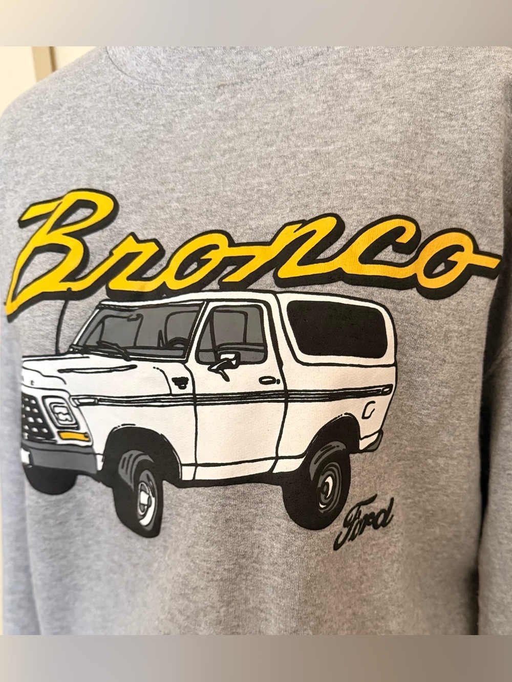 Ford Bronco Crew Neck Pullover Sweatshirt Double Sided Graphic Size M - Picture 2 of 5